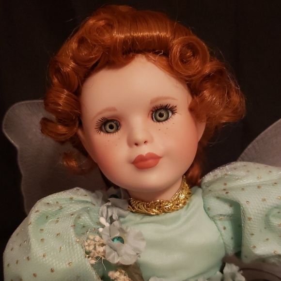 Porcelain Doll - Picture 5 of 8